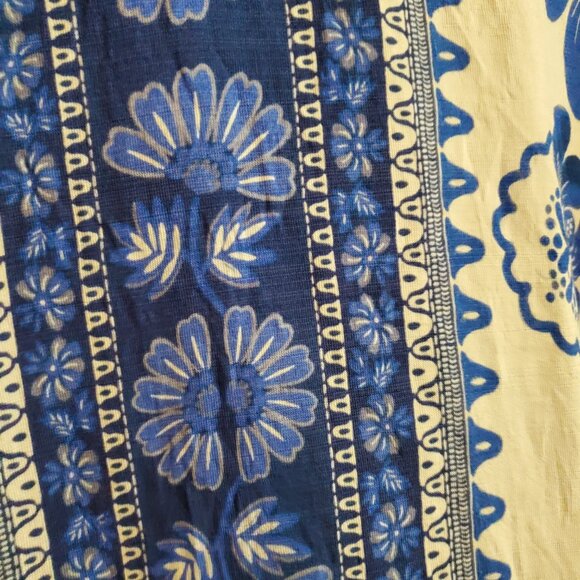 Umgee Floral Border Pattern Round Neck Short Sleeves Oversized Blouse Blue  L - Picture 6 of 14